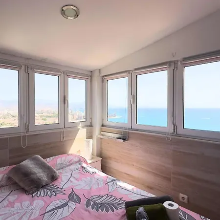 Atico A 50m Del Mar. Parking Gratis. A/c Apartment El Campello