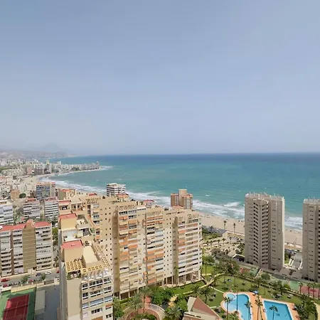 Atico A 50m Del Mar. Parking Gratis. A/c *