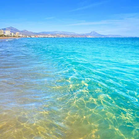 Apartment Atico A 50m Del Mar. Parking Gratis. A/c El Campello