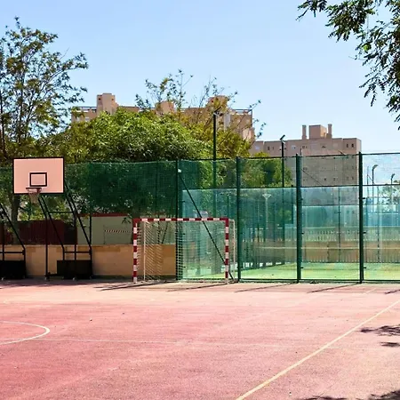 Atico A 50m Del Mar. Parking Gratis. A/c Apartment