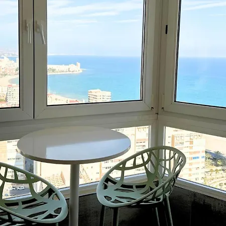 Atico A 50m Del Mar. Parking Gratis. A/c * El Campello