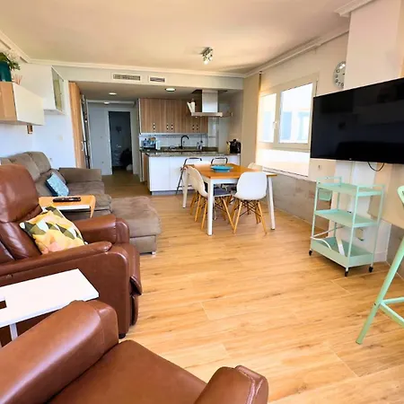 Apartment Atico A 50m Del Mar. Parking Gratis. A/c *