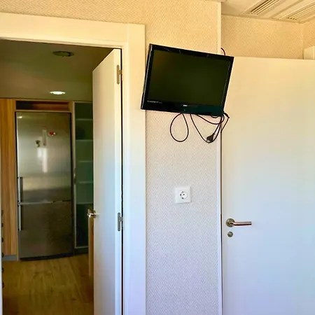 Atico A 50m Del Mar. Parking Gratis. A/c Apartmán